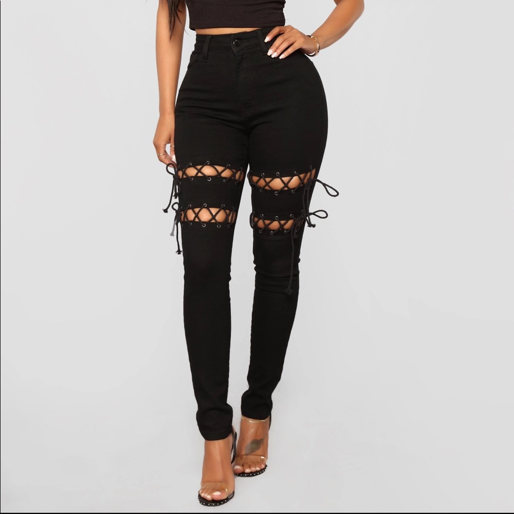 See Ya On The Flip Side Skinny Jeans - Black